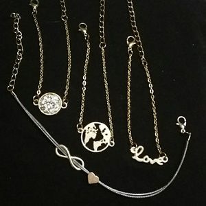 🌍Stackable bracelets💛